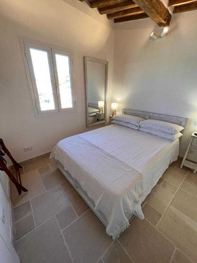 Suite Ventidue - Fronte Mare Леричі Екстер'єр фото